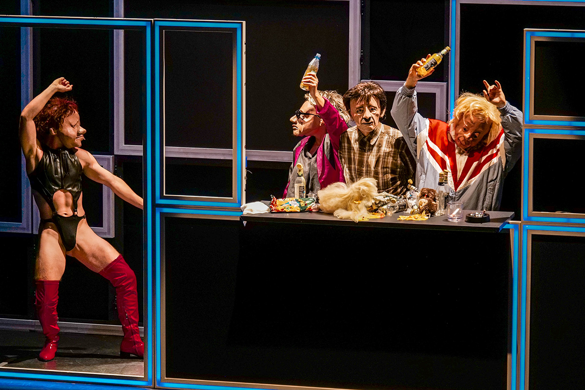 Finale - Familie Flöz